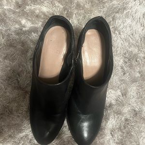 Gently used Vince camuto booties